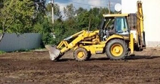 Выравнивание рельефа в Старом Осколе в октябре